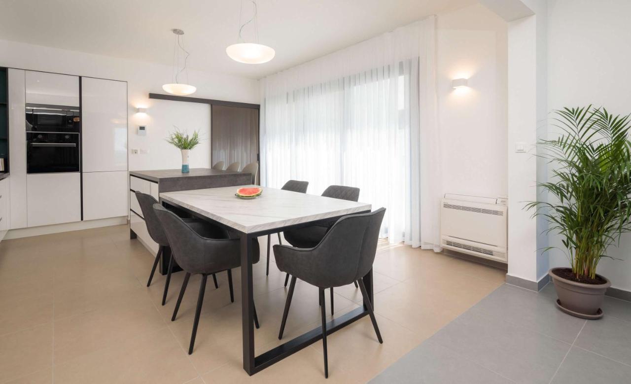 Villa Four Brothers - Middle Floor Podstrana Ngoại thất bức ảnh